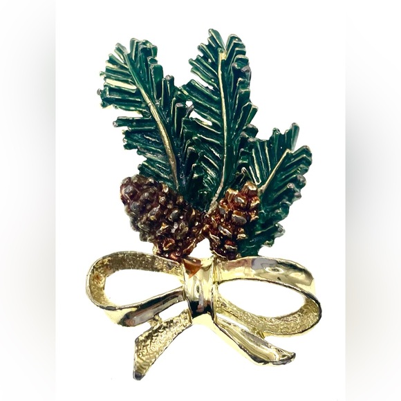 Vintage Jewelry - Vintage Signed Gerry's Gold Tone Enamel Pine Bough Pinecones Holiday Brooch Pin